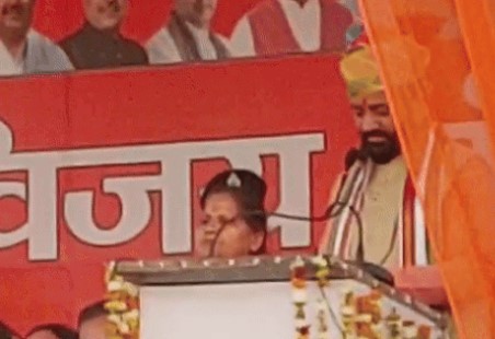 मुख्यमंत्री नायब सिंह सैनी ने विजय संकल्प रैली में लोगों को किया संबोधित, उन्होंने भाजपा प्रत्याशी मोहनलाल बड़ौली को वोट देने की अपील की