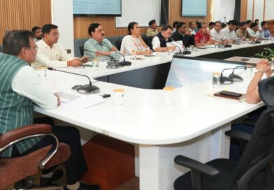 मुख्य सचिव आनन्द बर्द्धन ने कुम्भ मेला – 2027 की तैयारियों को लेकर ली बैठक