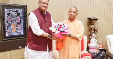 कृषि मंत्री गणेश जोशी ने उत्तर प्रदेश के मुख्यमंत्री योगी आदित्यनाथ से की शिष्टाचार भेंट