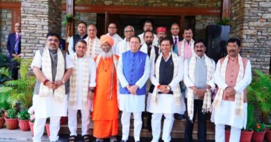 मुख्यमंत्री धामी से ओबीसी वेलफेयर पार्लियामेंट्री कमेटी के प्रतिनिधिमंडल ने की भेंट