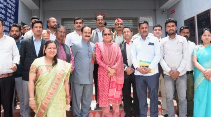 मेधावी छात्राओं की बड़ी संख्या बेटियों की प्रगति का प्रमाण- रेखा आर्या